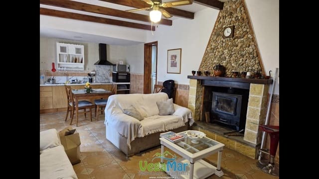 3 soverom Villa til salgs i Itrabo med svømmebasseng garasje - € 292 000 (Ref: 8975492)