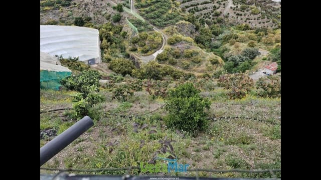 3 soverom Villa til salgs i Itrabo med svømmebasseng garasje - € 292 000 (Ref: 8975492)