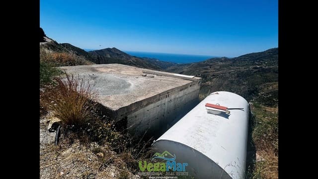 2 bedroom Finca/Country House for sale in Almuñécar - € 178,000 (Ref: 9030510)