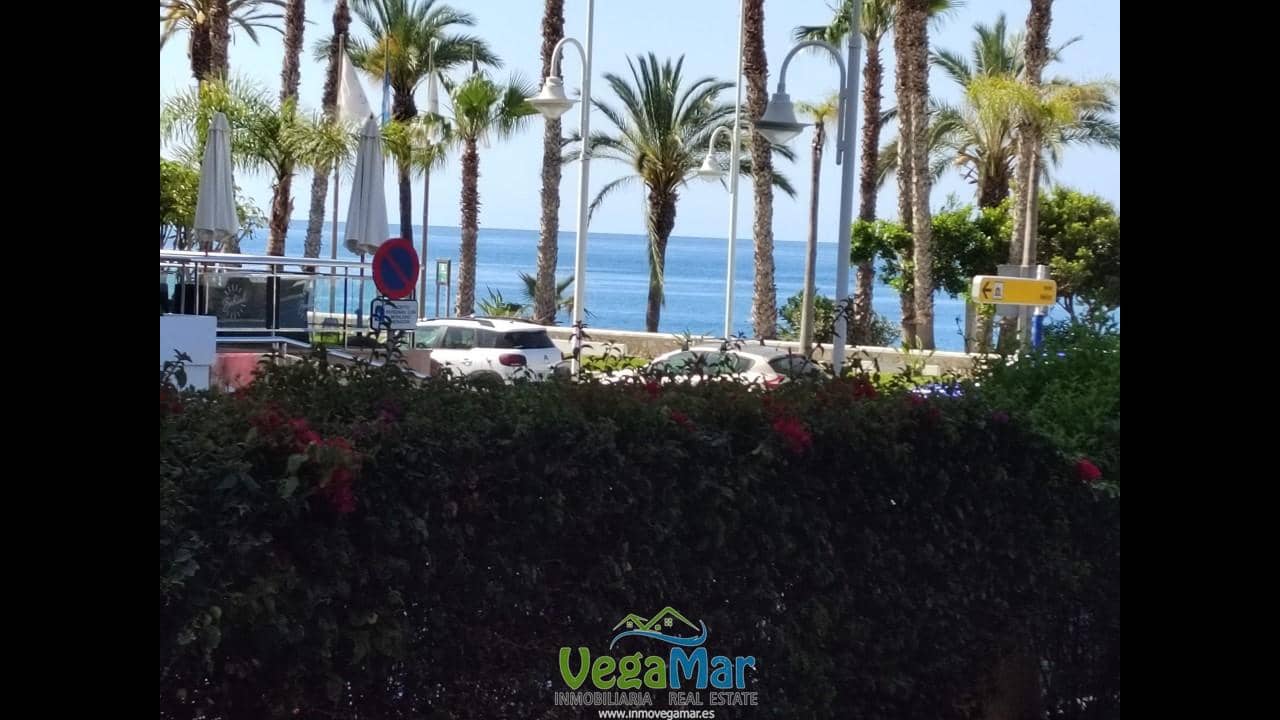 3 soveværelse Lejlighed til leje i Almunecar med garage - € 700 (Ref: 9037483)