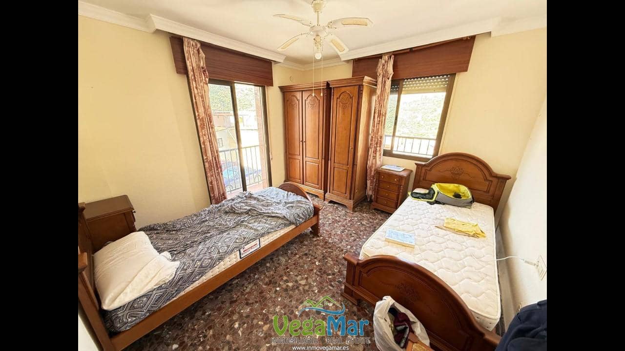 4 soverom Villa til salgs i Otivar - € 190 000 (Ref: 9086535)