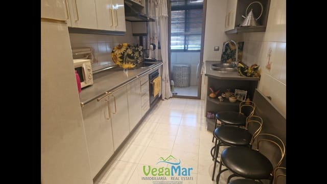 3 chambre Appartement à vendre à Almuñécar avec garage - 298 000 € (Ref: 9129083)