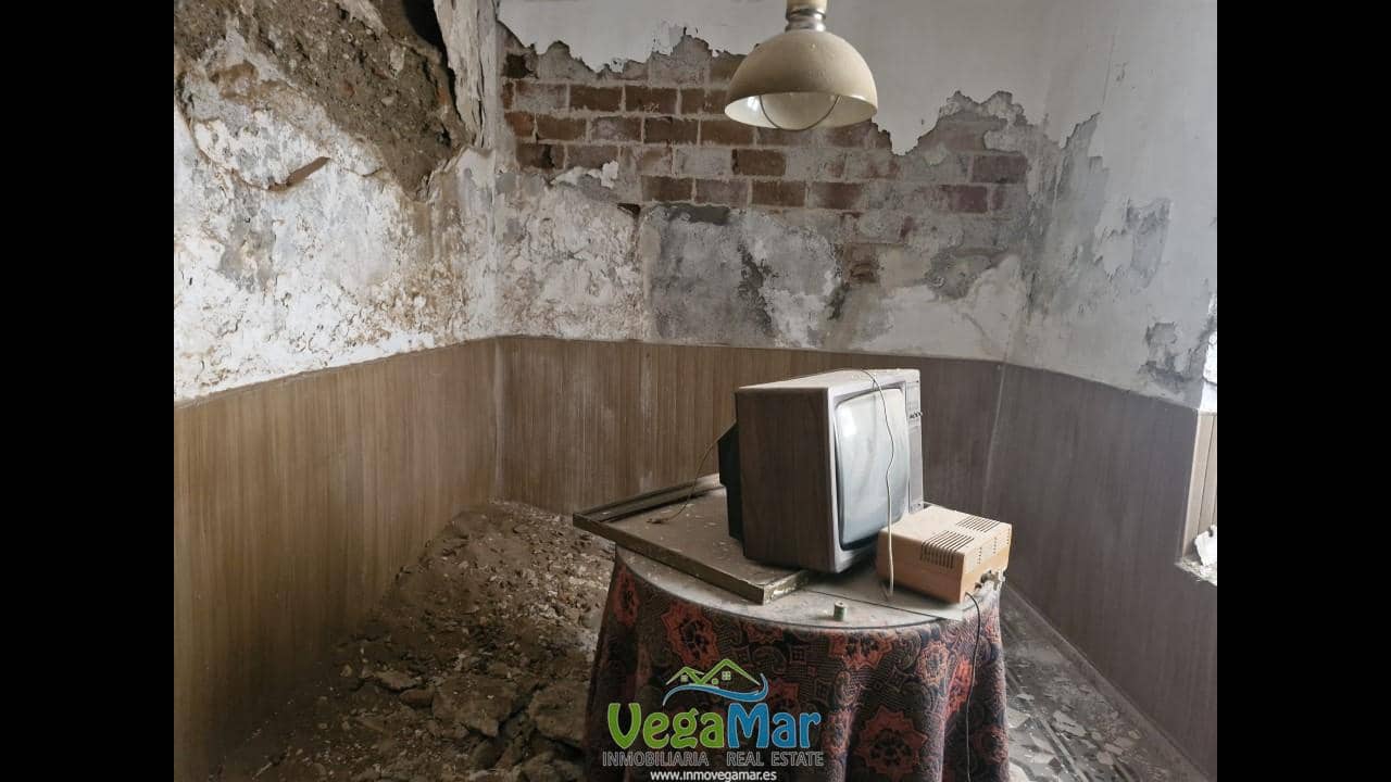 3 soveværelse Villa til salg i Itrabo - € 55.000 (Ref: 9144393)