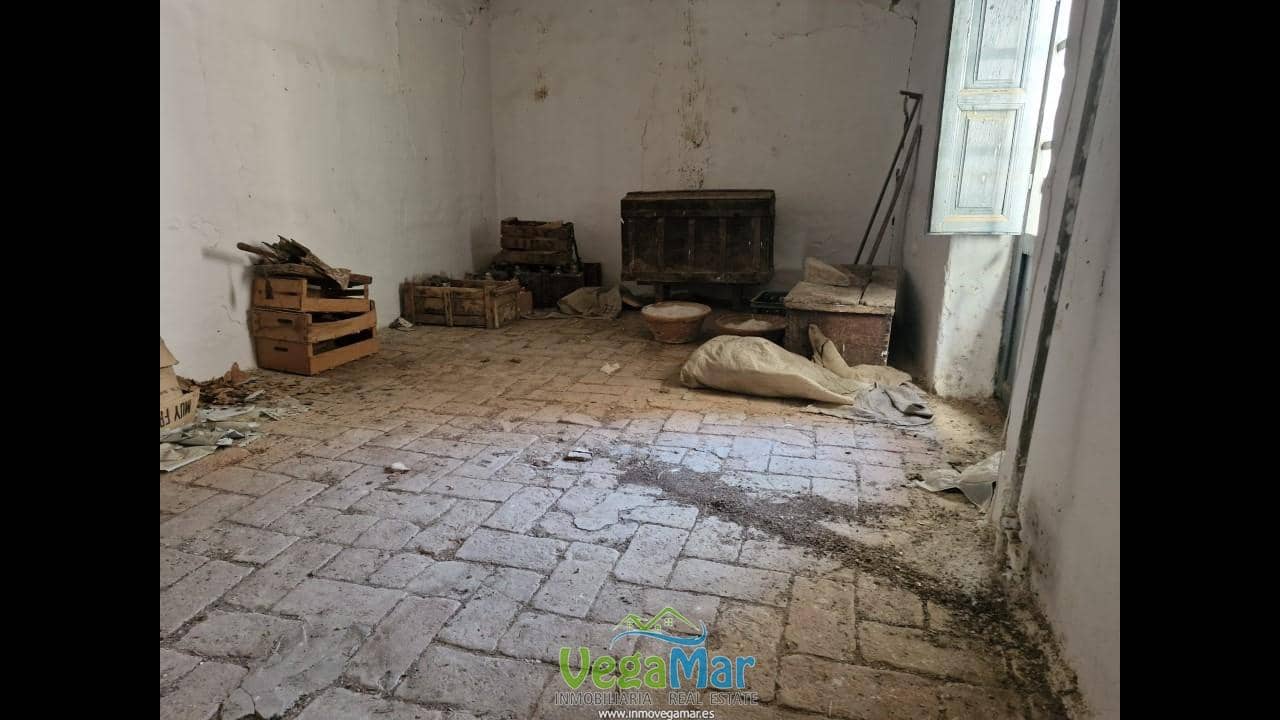 3 soveværelse Villa til salg i Itrabo - € 55.000 (Ref: 9144393)