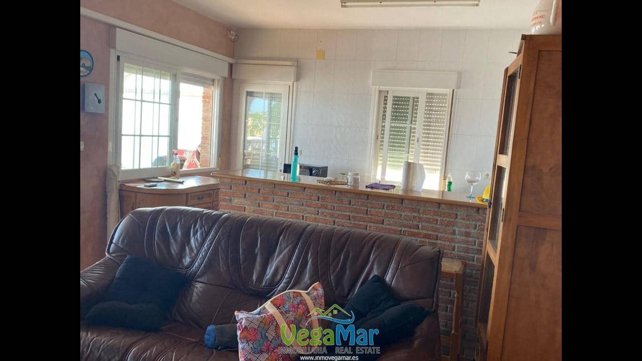 2 bedroom Finca/Country House for sale in Salobrena with pool garage - € 275,000 (Ref: 9144394)