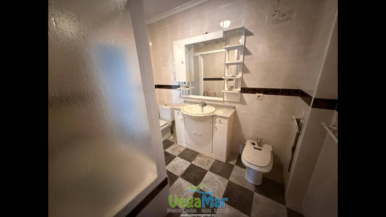 4 soverom Villa til salgs i Itrabo med garasje - € 180 000 (Ref: 9150982)