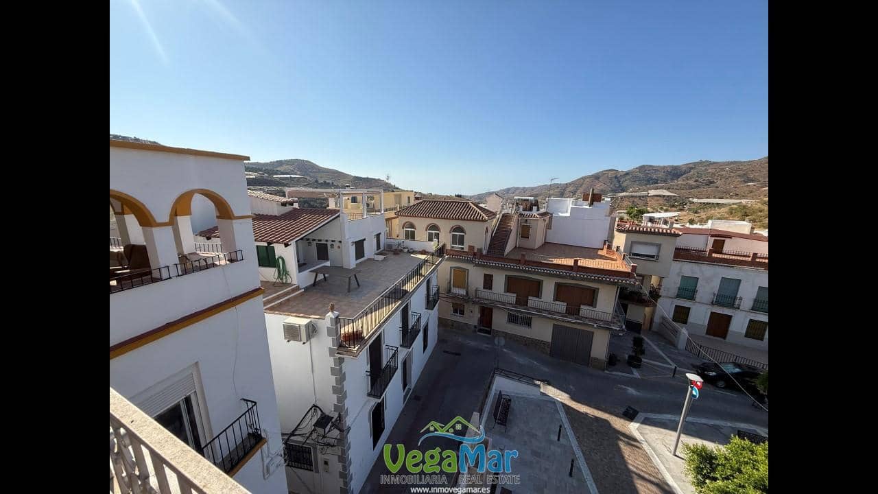 4 soverom Villa til salgs i Itrabo med garasje - € 180 000 (Ref: 9150982)