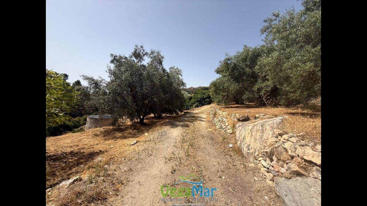 Undeveloped Land for sale in Almunecar - € 80,000 (Ref: 9175576)
