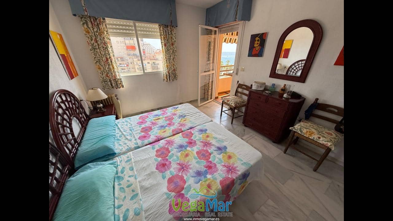 2 soveværelse Lejlighed til leje i Almunecar med garage - € 850 (Ref: 9175748)