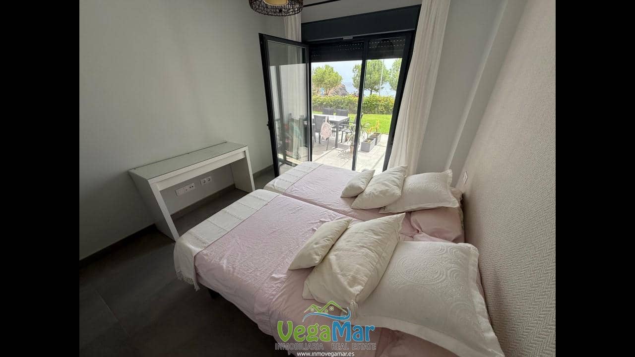 Appartement de 2 chambres à louer à Almunecar avec piscine garage - 900 € (Ref: 9210510)
