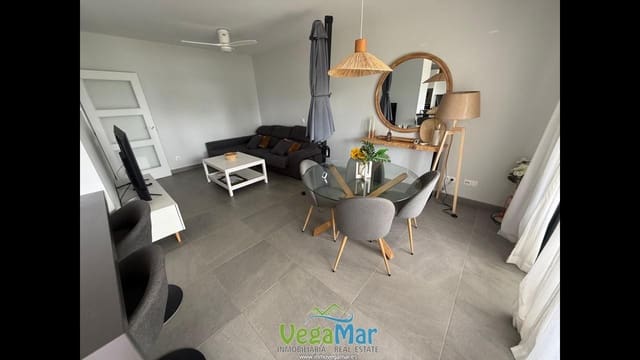 2 bedroom Flat for rent in Almuñécar with garage - € 900 (Ref: 9210510)