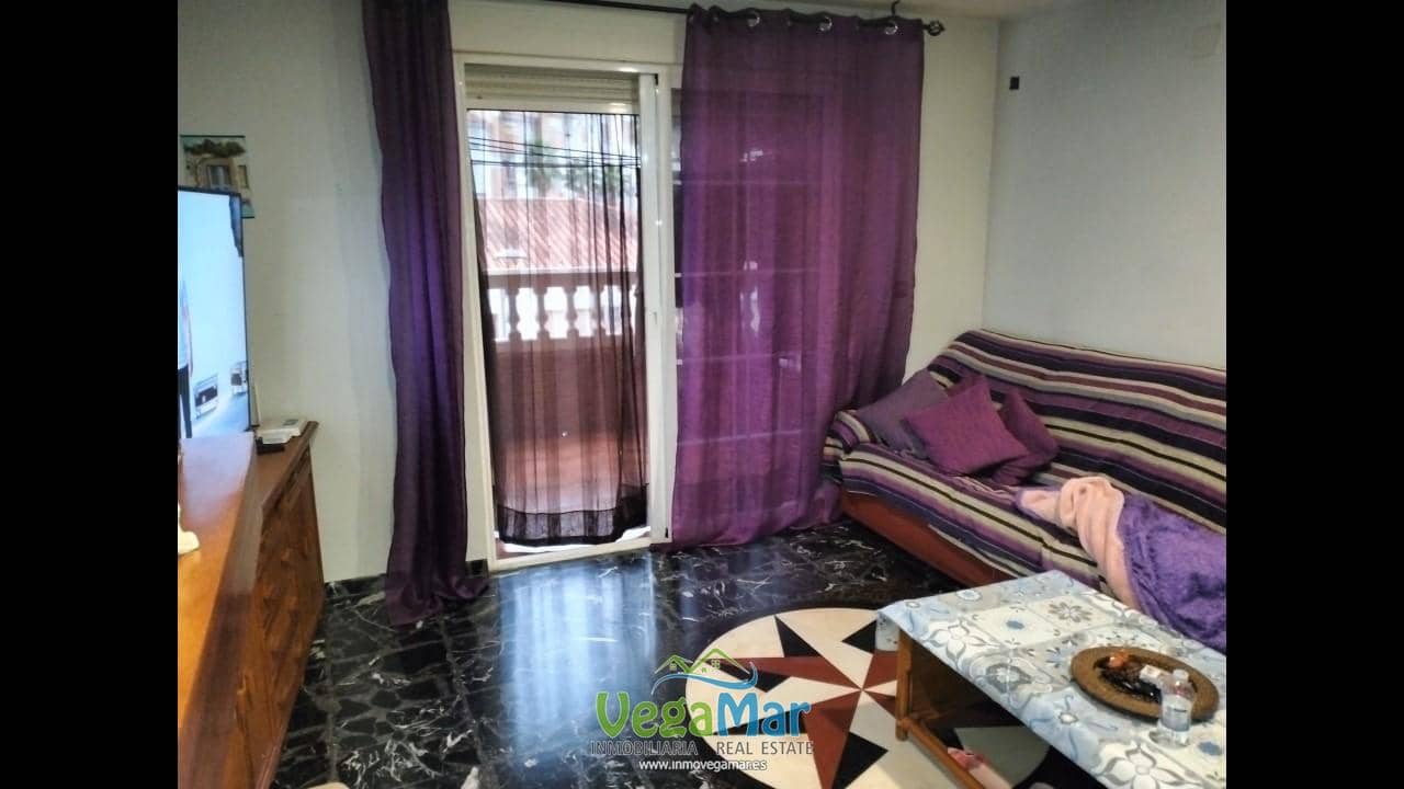 3 slaapkamer Villa te koop in Itrabo met garage - € 130.000 (Ref: 9249381)