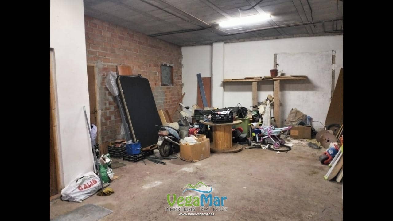 3 slaapkamer Villa te koop in Itrabo met garage - € 130.000 (Ref: 9249381)