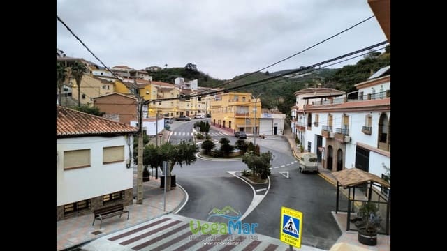 3 soverom Villa til salgs i Itrabo med garasje - € 130 000 (Ref: 9249381)