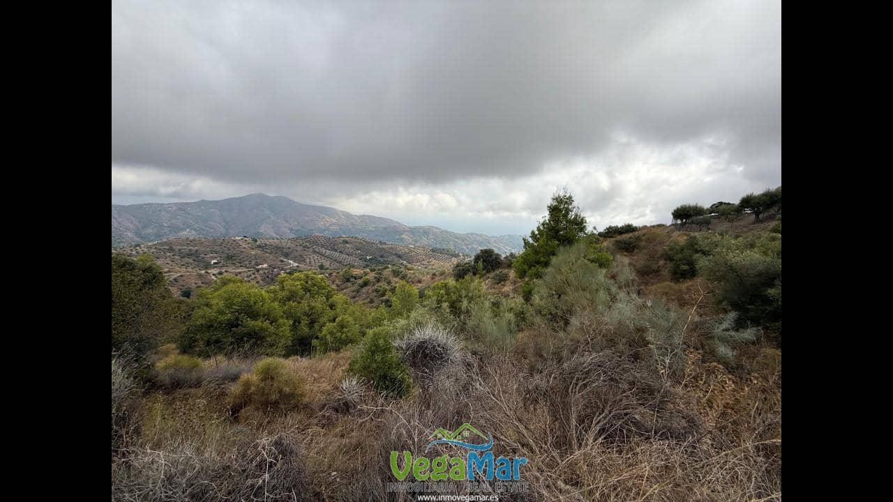 Ubebygd land til salgs i Almunecar - € 15 000 (Ref: 9268963)