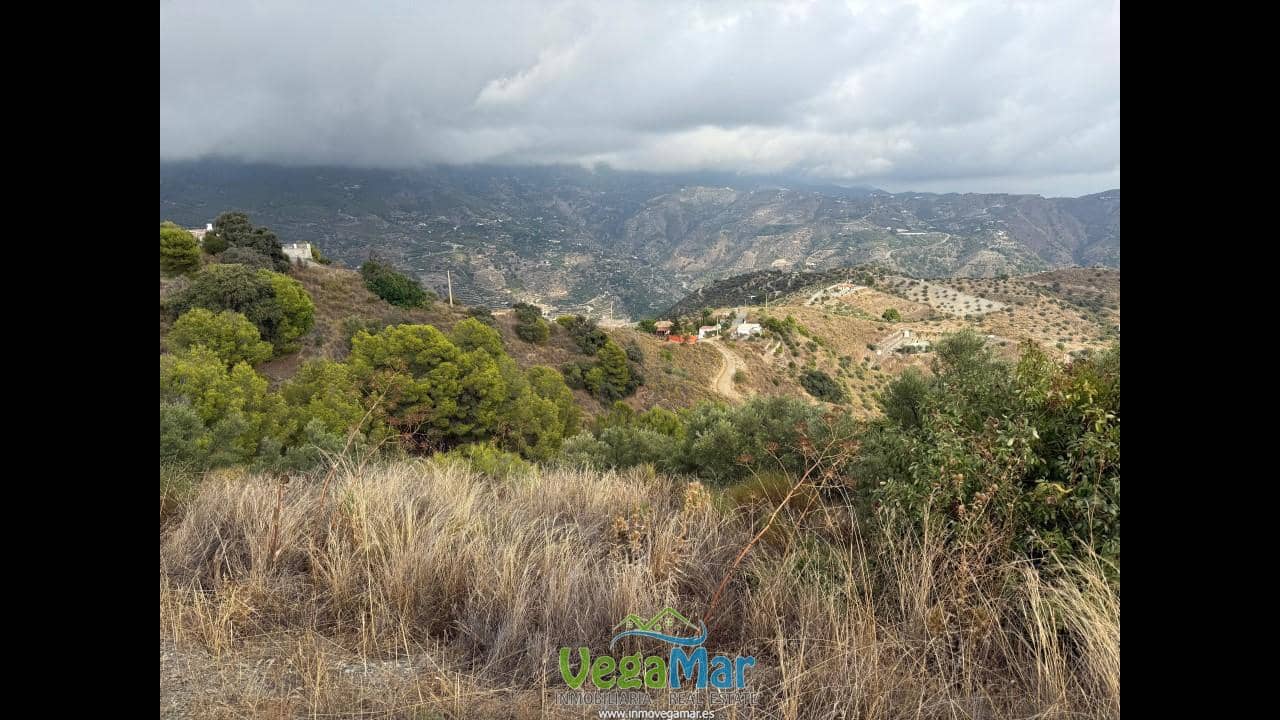 Ubebygd land til salgs i Almunecar - € 15 000 (Ref: 9268963)