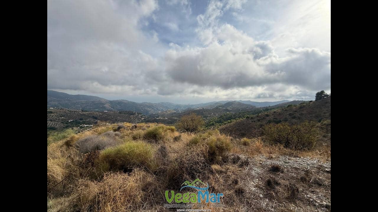 Ubebygd land til salgs i Almunecar - € 15 000 (Ref: 9268963)