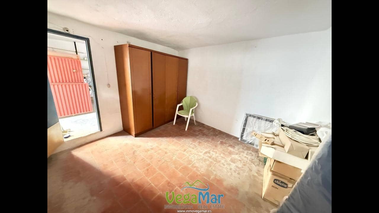 2 chambre Villa/Maison à vendre à Almunecar - 175 000 € (Ref: 9302827)