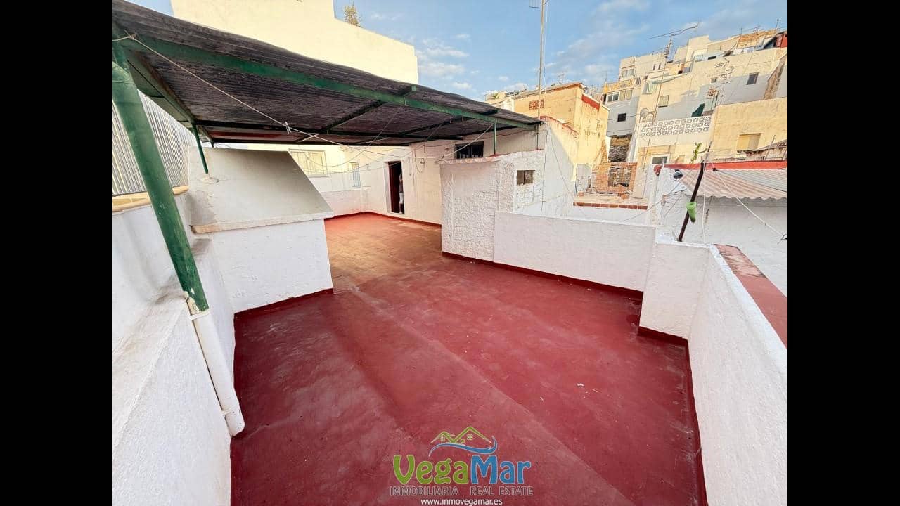 2 chambre Villa/Maison à vendre à Almunecar - 175 000 € (Ref: 9302827)