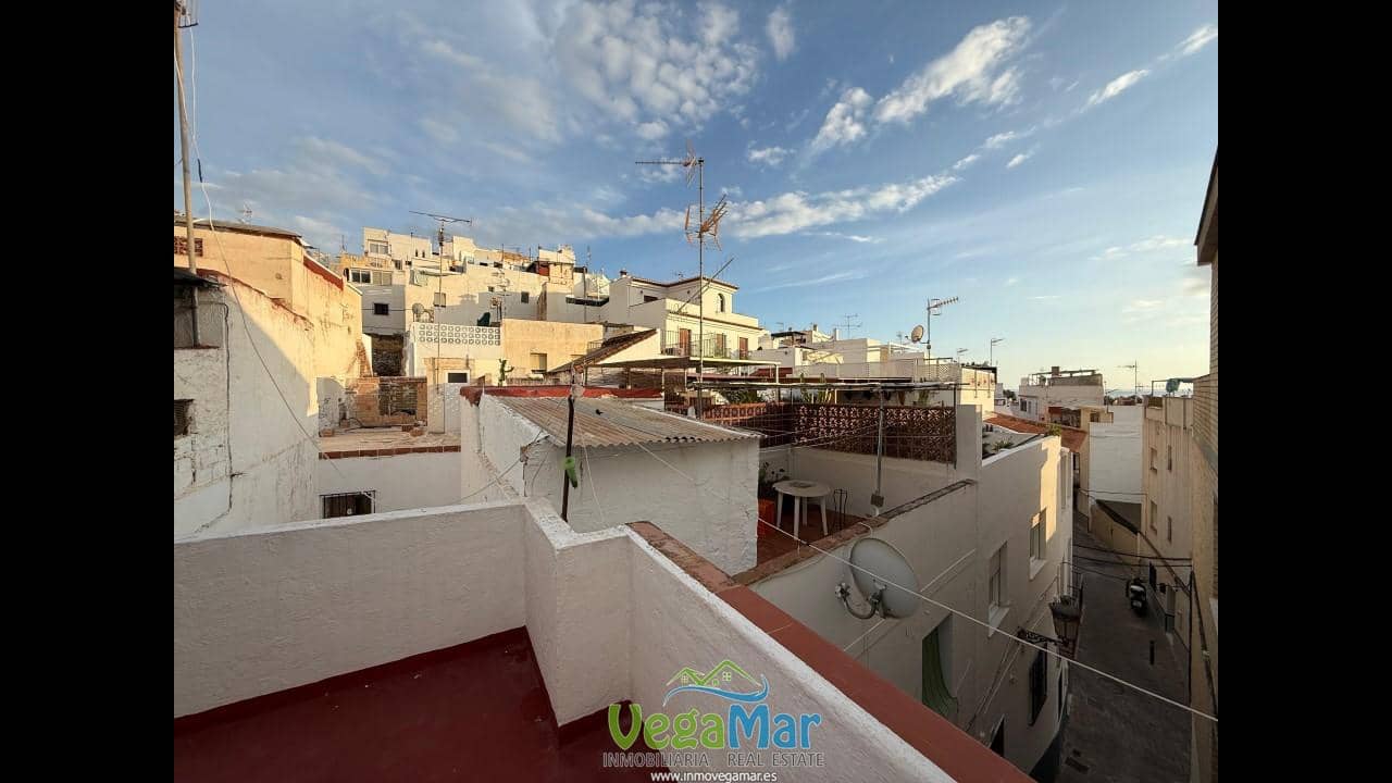 2 chambre Villa/Maison à vendre à Almunecar - 175 000 € (Ref: 9302827)