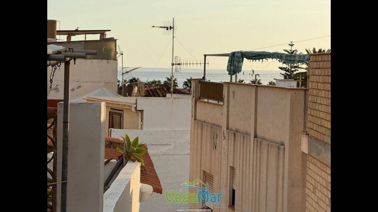 2 chambre Villa/Maison à vendre à Almunecar - 175 000 € (Ref: 9302827)