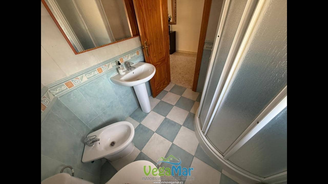 4 soverom Leilighet til salgs i Almunecar med garasje - € 320 000 (Ref: 9311868)