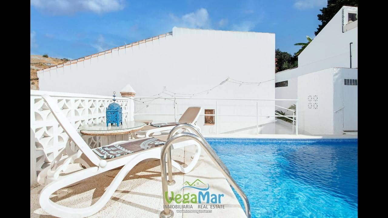 3 chambre Villa/Maison à vendre à La Herradura avec piscine garage - 525 000 € (Ref: 9348816)