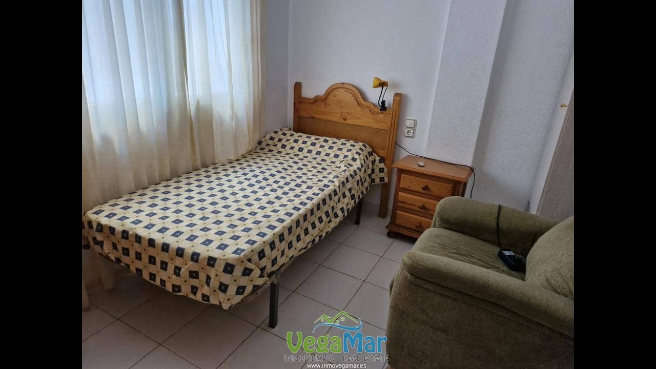 3 sypialnia Mieszkanie do wynajęcia w La Herradura - 1 000 € (Ref: 9352951)