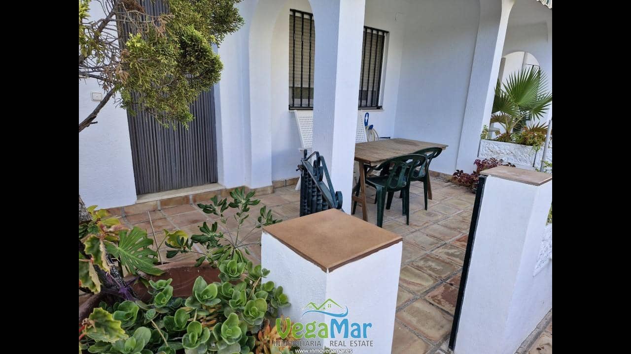 3 sypialnia Mieszkanie do wynajęcia w La Herradura - 1 000 € (Ref: 9352951)