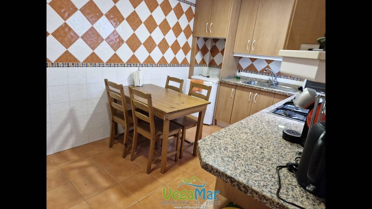 3 sypialnia Mieszkanie do wynajęcia w La Herradura - 1 000 € (Ref: 9352951)