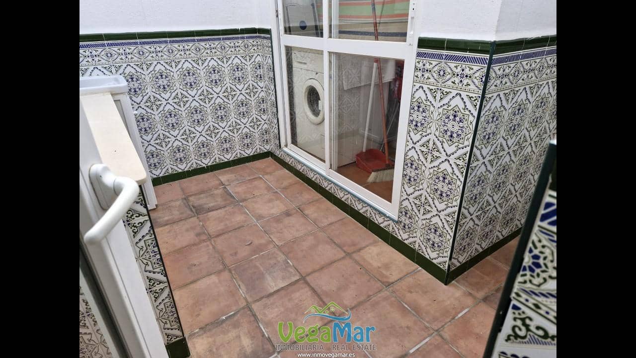 3 sypialnia Mieszkanie do wynajęcia w La Herradura - 1 000 € (Ref: 9352951)