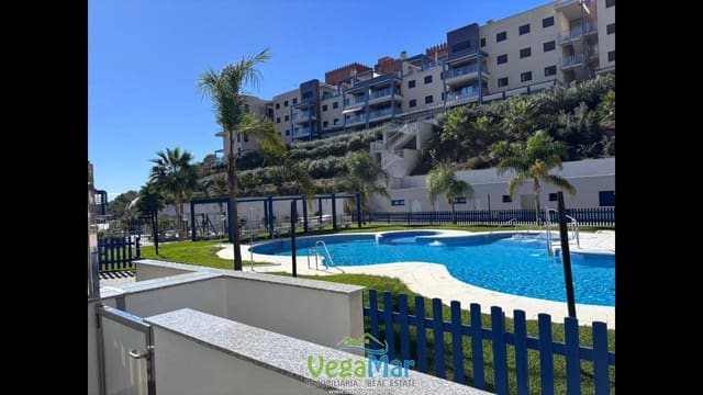 3 Zimmer Wohnung zu vermieten in Almuñécar mit Garage - 900 € (Ref: 9357678)