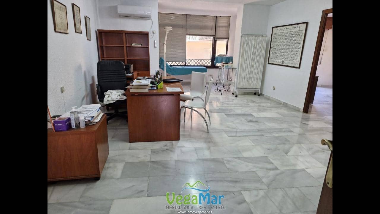 3 chambre Appartement à vendre à Almunecar - 290 000 € (Ref: 9386403)