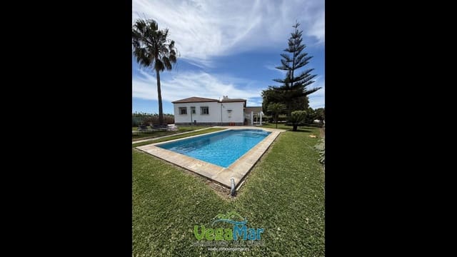 3 soverom Villa til leie i Salobreña med svømmebasseng garasje - € 1 000 (Ref: 9400295)