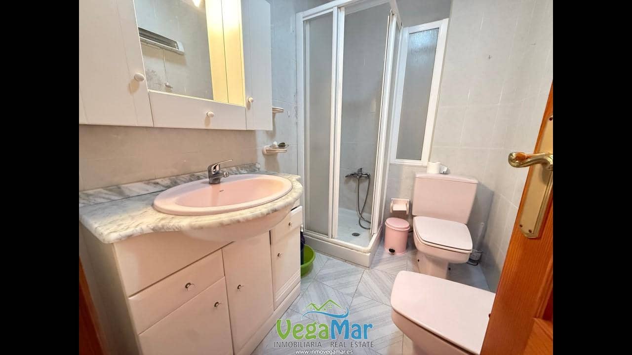 2 bedroom Flat for sale in Almunecar - € 160,000 (Ref: 9438963)