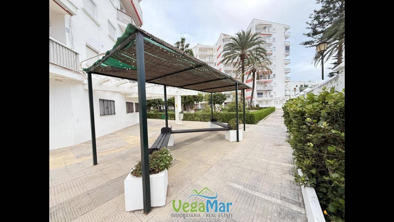 1 bedroom Flat for sale in Salobrena - € 194,750 (Ref: 9448517)