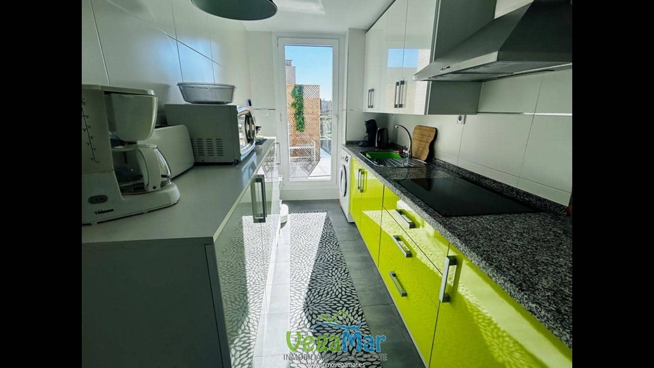 3 quarto Apartamento para venda em Almunecar com garagem - 320 000 € (Ref: 9471780)