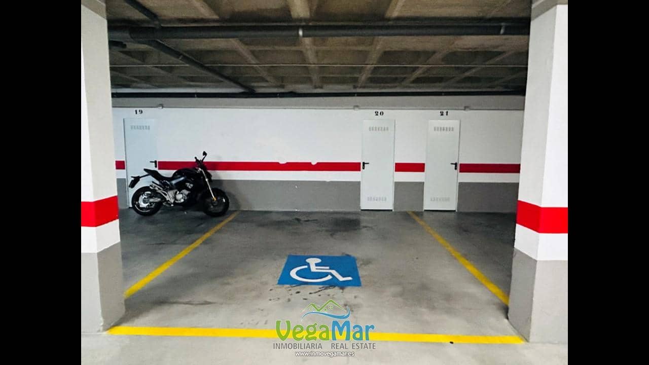 3 quarto Apartamento para venda em Almunecar com garagem - 320 000 € (Ref: 9471780)