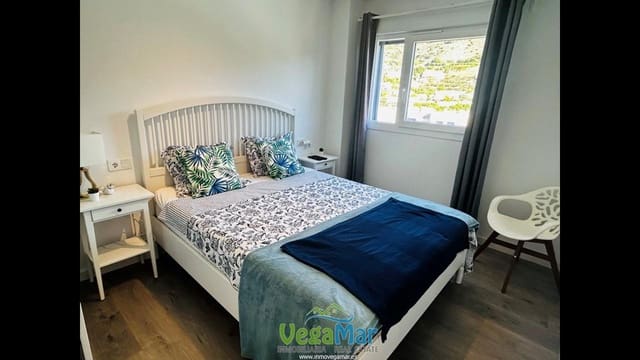 3 quarto Apartamento para venda em Almuñécar com garagem - 320 000 € (Ref: 9471780)