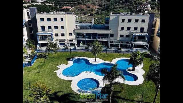 3 quarto Apartamento para venda em Almuñécar com garagem - 320 000 € (Ref: 9471780)