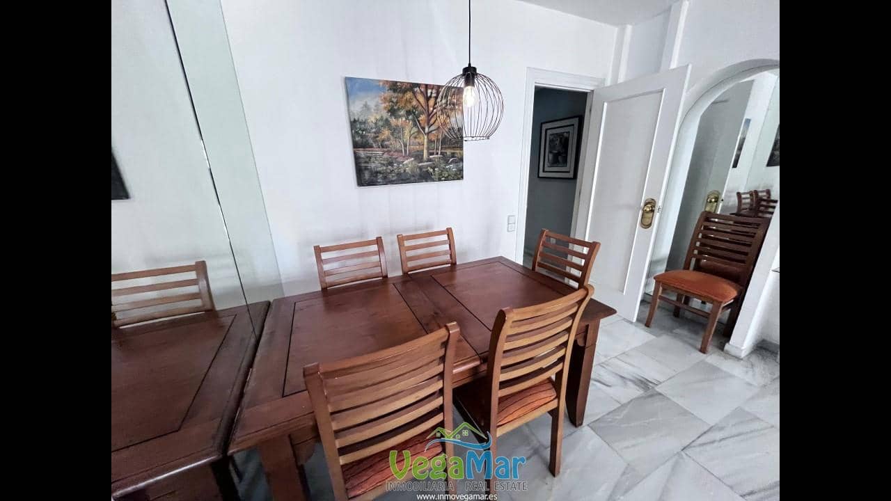 3 bedroom Flat for sale in Almunecar with garage - € 300,000 (Ref: 9475667)
