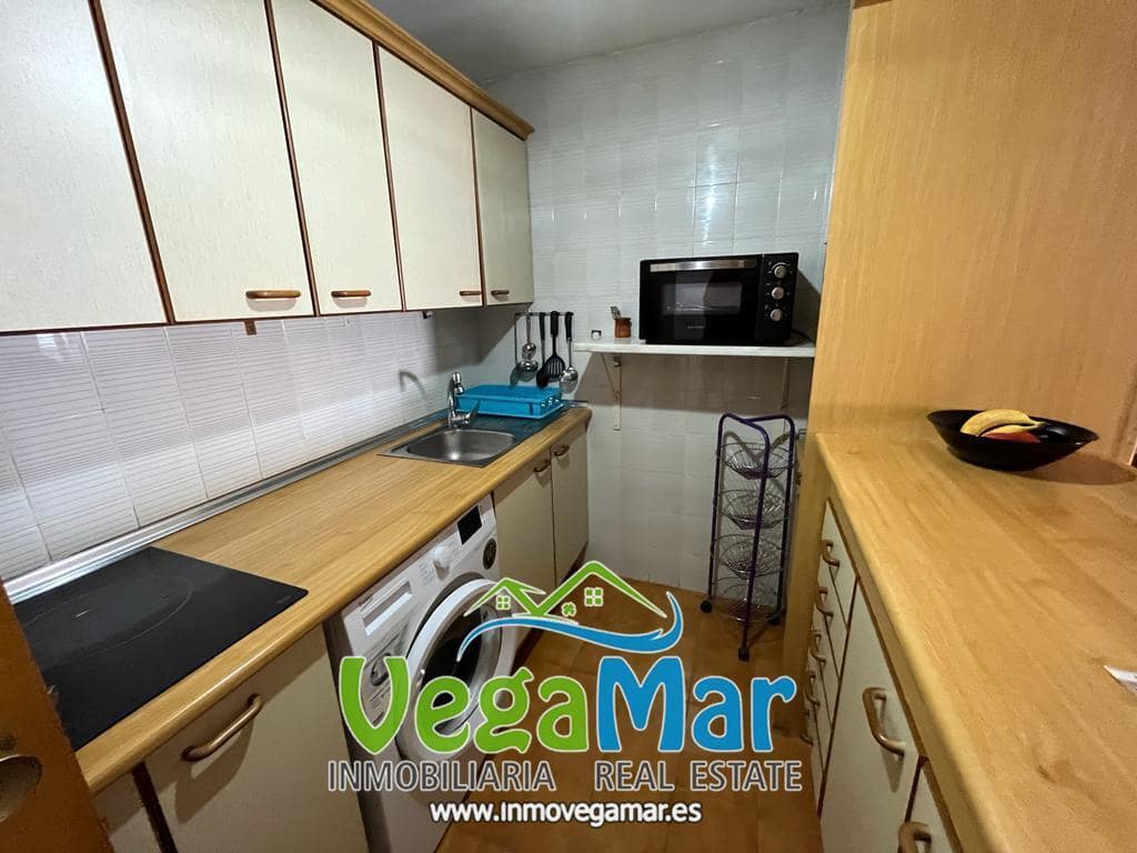 2 bedroom Flat for rent in Almunecar - € 700 (Ref: 9482216)