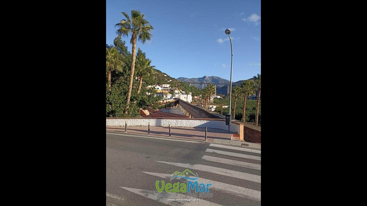 Ubebygd land til salgs i Almunecar - € 70 000 (Ref: 9542779)