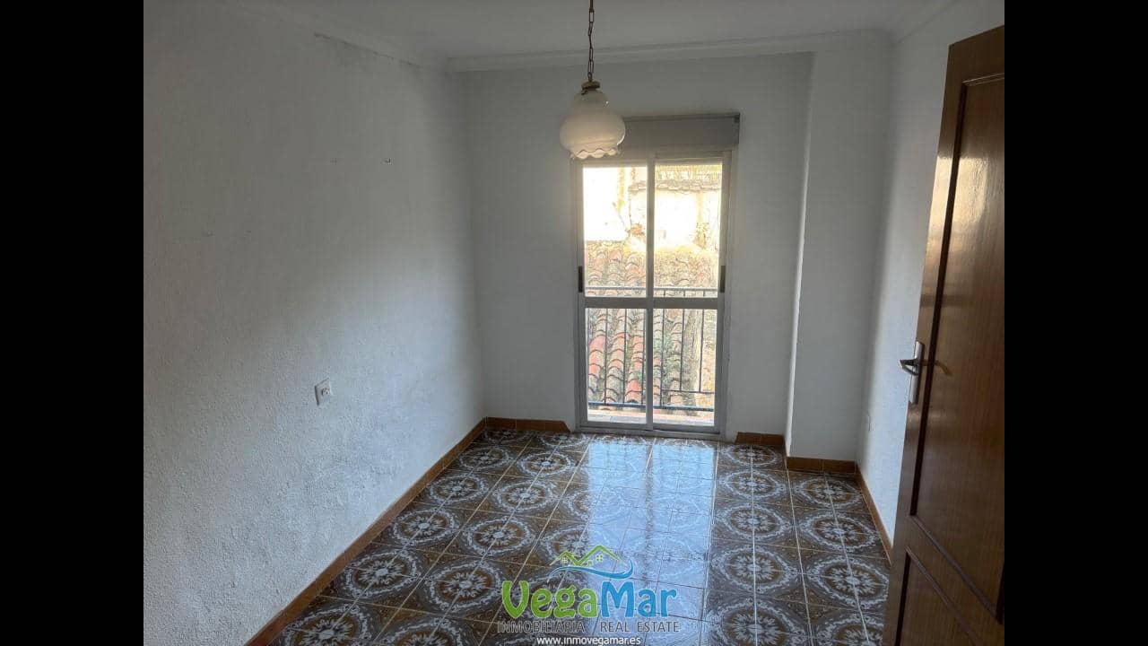 6 soveværelse Villa til salg i Itrabo - € 70.000 (Ref: 9544093)