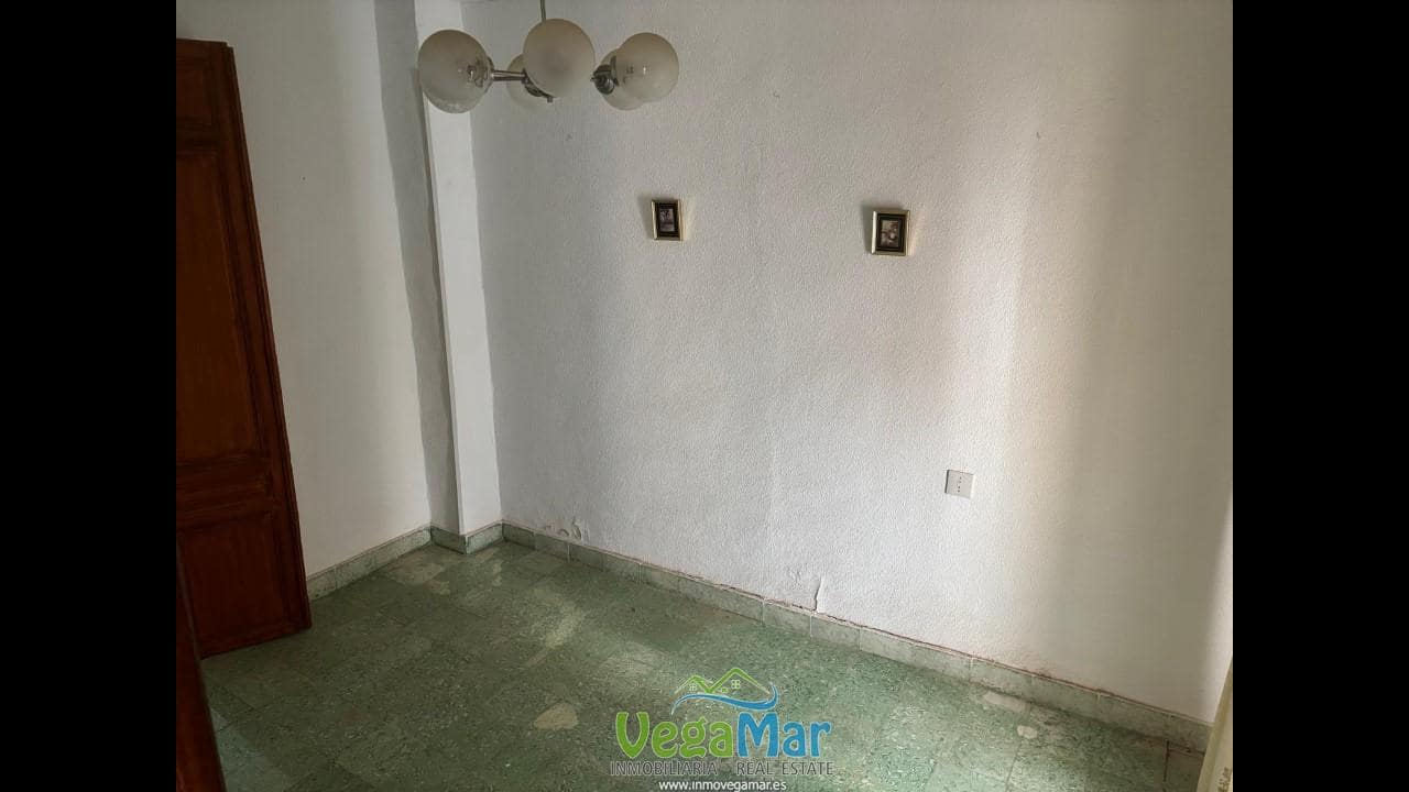 6 soveværelse Villa til salg i Itrabo - € 70.000 (Ref: 9544093)