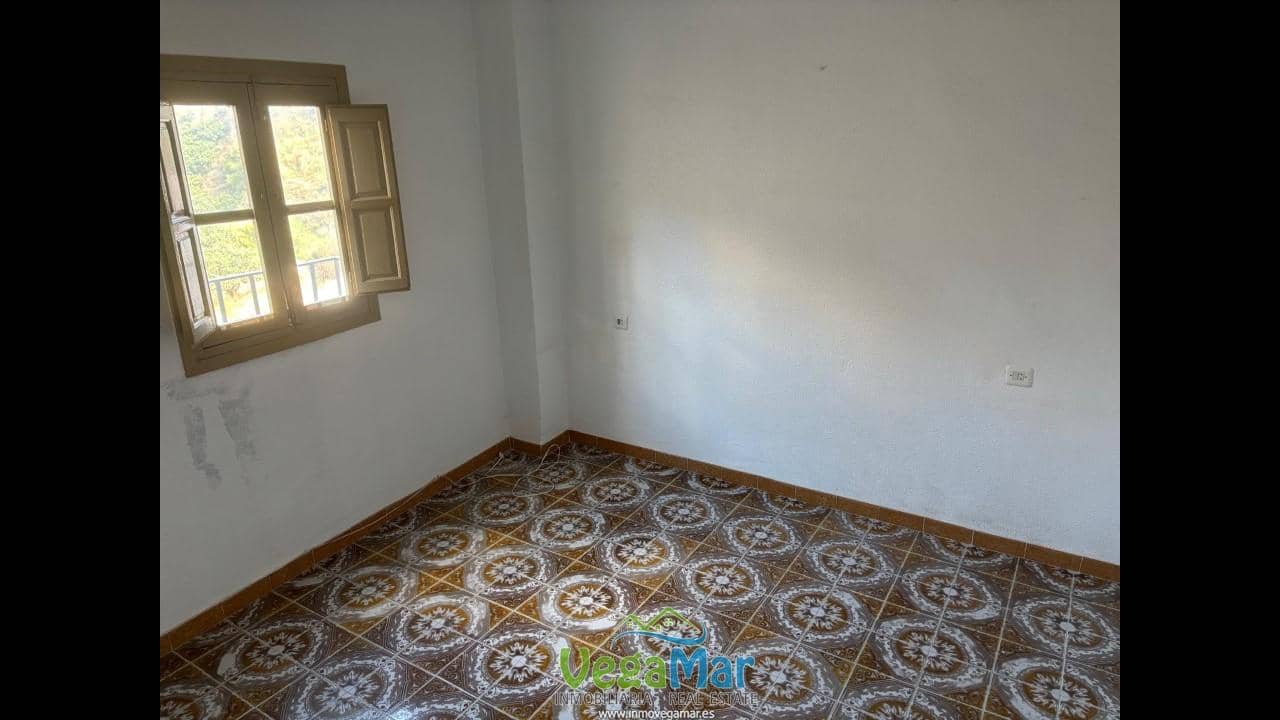 6 soveværelse Villa til salg i Itrabo - € 70.000 (Ref: 9544093)