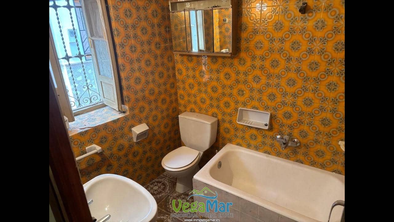 6 soveværelse Villa til salg i Itrabo - € 70.000 (Ref: 9544093)