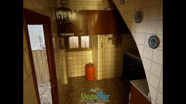 6 soveværelse Villa til salg i Itrabo - € 70.000 (Ref: 9544093)