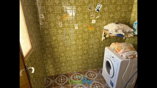 6 soveværelse Villa til salg i Itrabo - € 70.000 (Ref: 9544093)