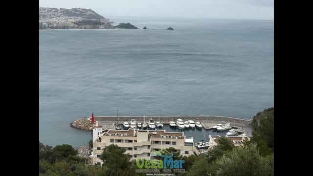 2 soveværelse Lejlighed til salg i La Herradura, Almuñécar - € 215.000 (Ref: 9547007)